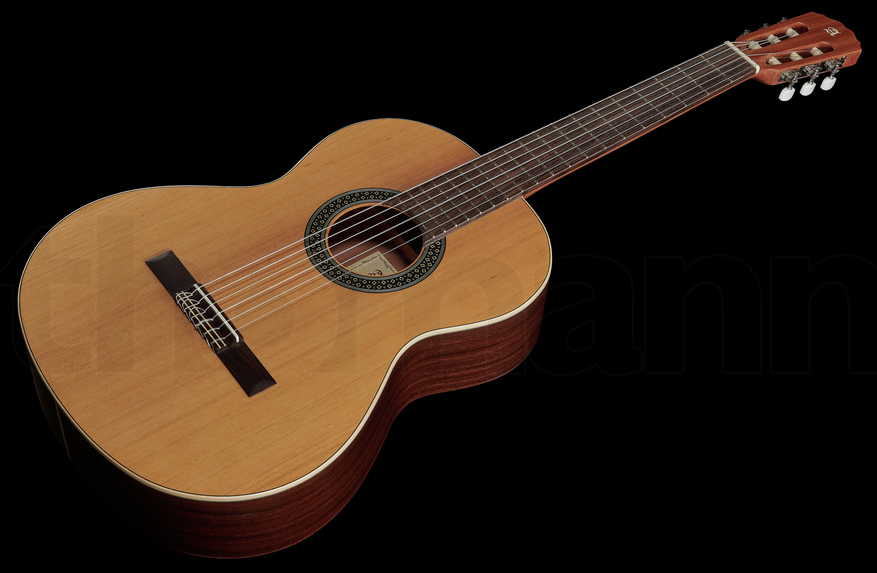 ALHAMBRA Guitare classique 1CHT - 396,00€ - La musique au meilleur prix ! A  Bordeaux Mérignac et Libourne.